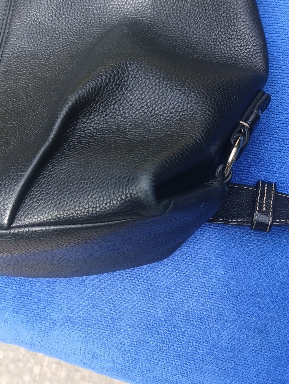 Coach Soho Duffle / Convertible Hobo F15064 - Picture 14 of 16
